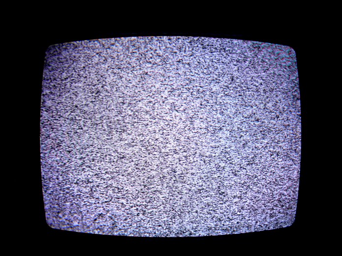 Manter a TV com estática durante algumas horas reduz o burn-in (Foto: Reprodução/Tumblr)