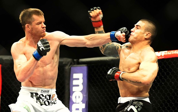 UFC São Paulo CB Dollaway venceu Daniel Sarafian  (Foto: Marcos Ribolli / Globoesporte.com)