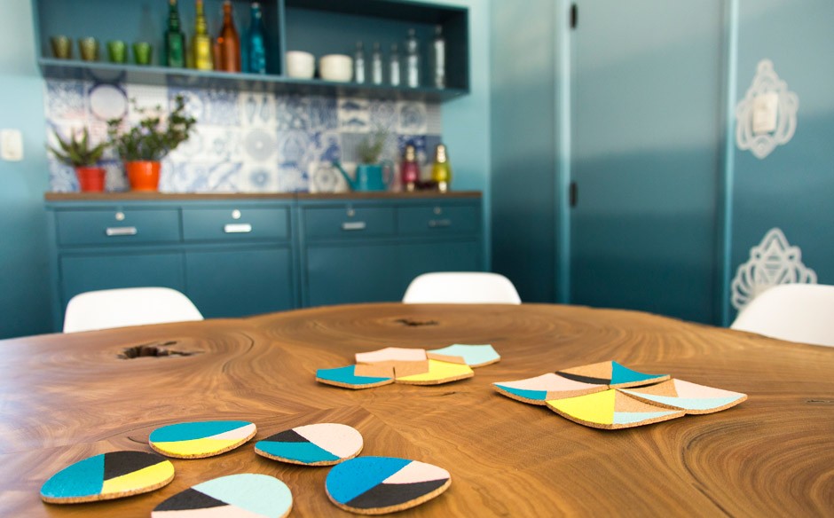 Inspirese para decorar a cozinha para receber até oito pessoas Decora Pr # Decorar Cozinha Gnt Inspirese para decorar a cozinha para receber até oito pessoas Decora Pr # Decorar Cozinha Gnt