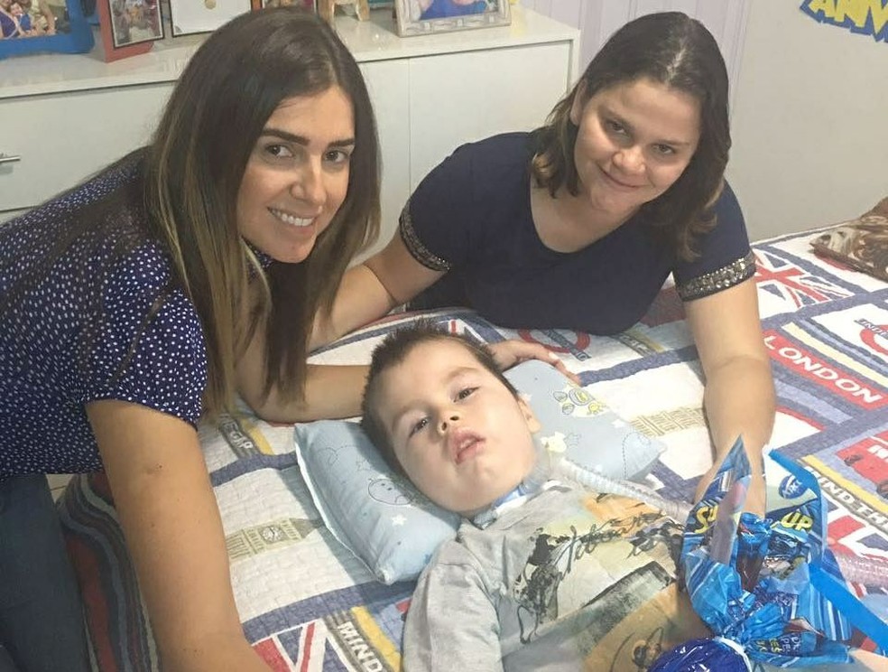 Familiares de Davi fazem campanha para arrecadar dinheiro (Foto: Luana Martins / Arquivo Pessoal)