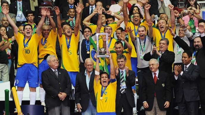 Brasil campeão mundial de futsal 2008 (Foto: Foto-net/Fifa)