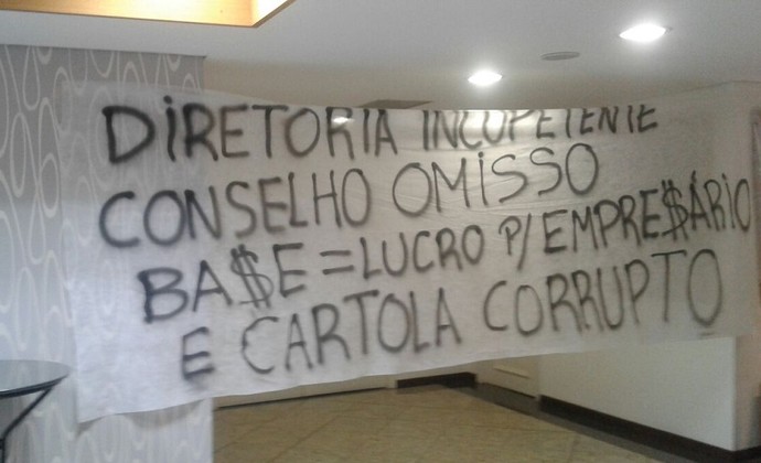 Protesto Corinthians Parque São Jorge (Foto: Arquivo pessoal)
