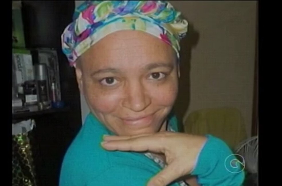 Cleriane teve câncer de mama  (Foto: Reprodução/ TV Grande Rio)