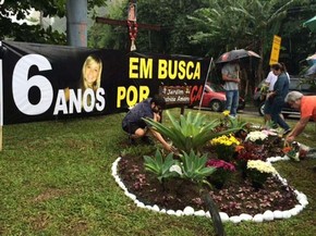 Parentes querem que Prefeitura do Rio oficializem o jardim criado em homenagem à engenheira (Foto: Alba Valéria Mendonça/ G1)