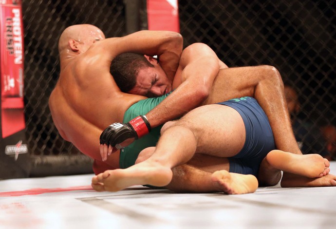 UFC TUF 3 Warley Alves x Marcio Myoto (Foto: Marcos Ribolli)