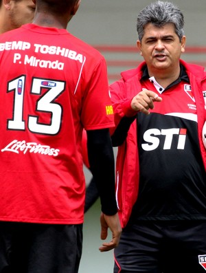 ney franco são paulo treino (Foto: Luis Pires / VipComm)