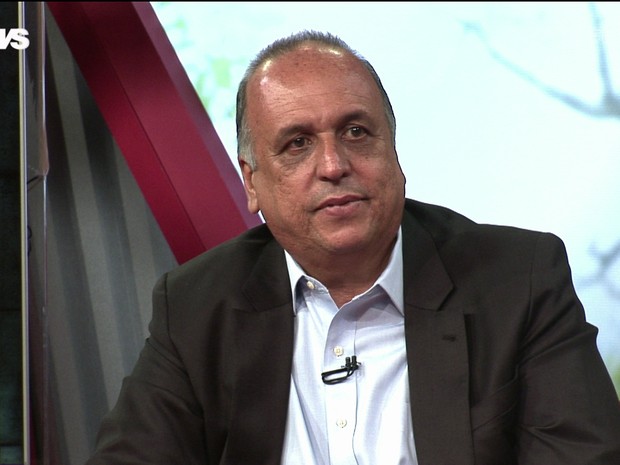 "Agora no  mais tirar coelho da cartola.  no ter mais cartola", diz Pezo (Foto: GNEWS)