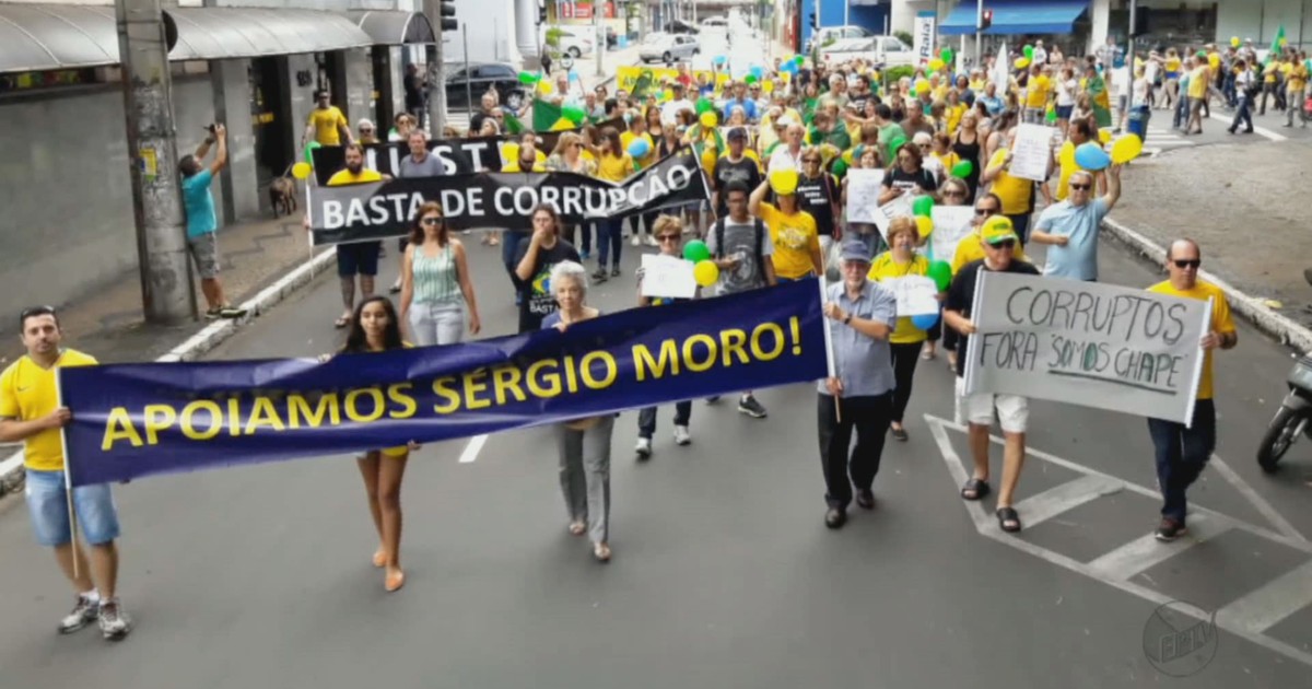 G1 - São Carlos, Rio Claro e Araraquara têm atos contra a ... - Globo.com