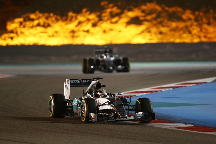 Lewis Hamilton GP Bahrein (Foto: Mark Thompson / GETTY IMAGES)