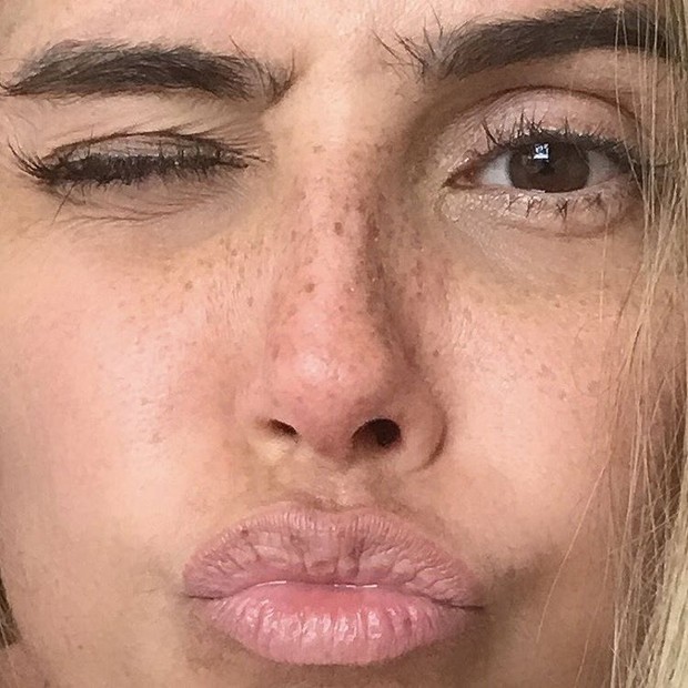 Deborah Secco (Foto: Reprodução/Instagram) Deborah Secco (Foto: Reprodução/Instagram)