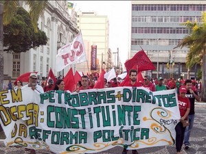 Manifestação em Aracaju (Foto: Tássio Andrade/G1)