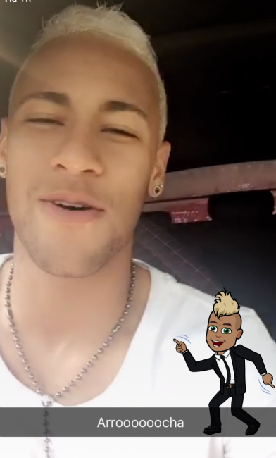 Neymar Aplica Gelo No Tornozelo Durante Divers O O Filho Blog