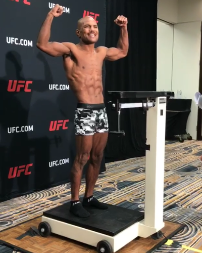 Wilson Reis aferição de peso UFC Kansas City (Foto: Ben Hur Correia) Wilson Reis aferição de peso UFC Kansas City (Foto: Ben Hur Correia)