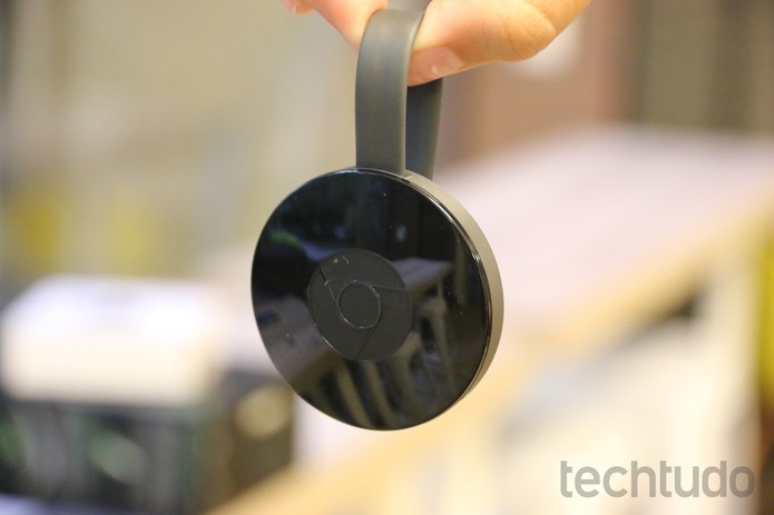 Dongle do Google deve ficar compatível com reprodução em resolução 4K (Foto: Caio Bersot/TechTudo)