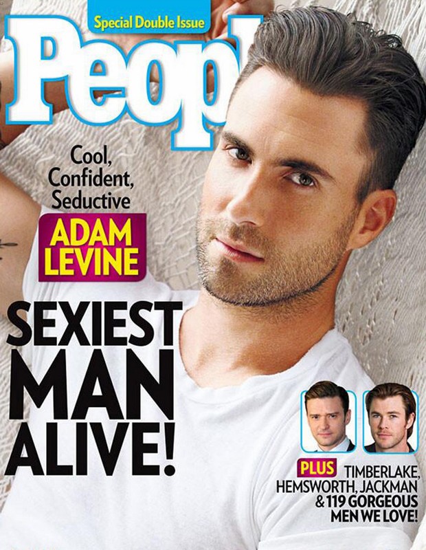 Adam Levine na capa da revista People (Foto: Reprodução)