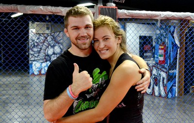 casal Miesha Tate e Bryan Caraway treino MMA (Foto: Adriano Albuquerque / Sportv.com)