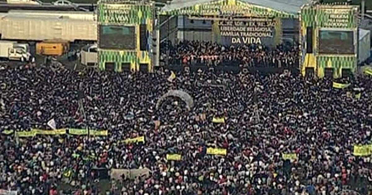 Jornal Nacional Protesto Contra O Casamento Gay E O Aborto Re Ne Milhares Em Bras Lia