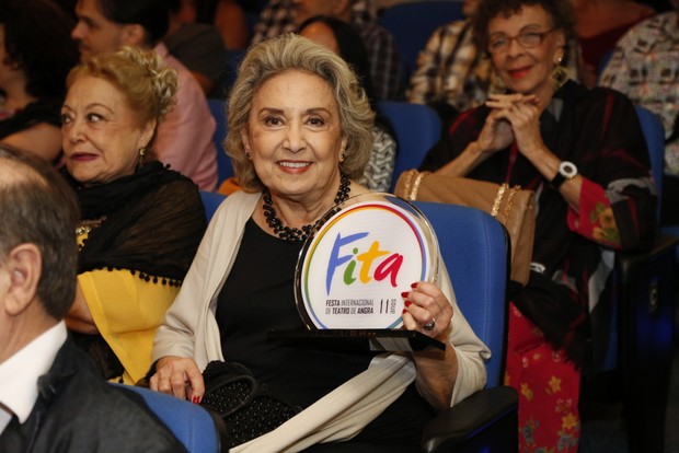 Eva Wilma em premiação no Rio (Foto: Felipe Assumpção / AgNews)
