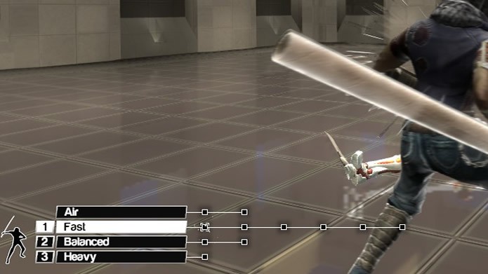Em Blade Symphony o mostrador de estilo de luta fica ao lado do indicado de golpes em sequência e combos (Foto: Reprodução/Daniel Ribeiro)