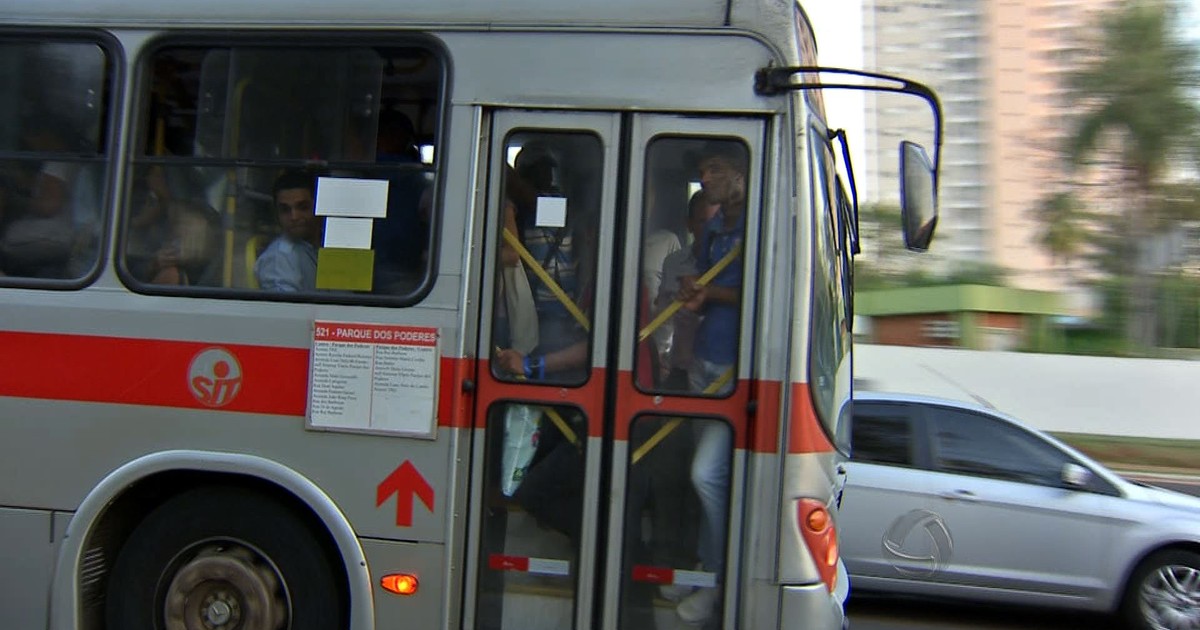 G1 - Horário dos ônibus em Campo Grande incomoda usuários - notícias em