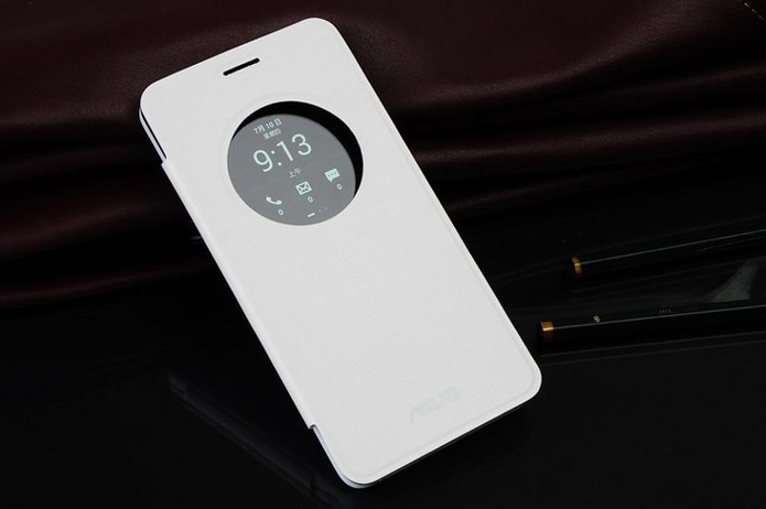 Flip Cover para Zenfone 5 custa R$ 149,00 na loja oficial da Asus (Foto: Flip Cover para Zenfone 5 custa R$ 149,00 na loja oficial da Asus) Flip Cover para Zenfone 5 custa R$ 149,00 na loja oficial da Asus (Foto: Flip Cover para Zenfone 5 custa R$ 149,00 na loja oficial da Asus)