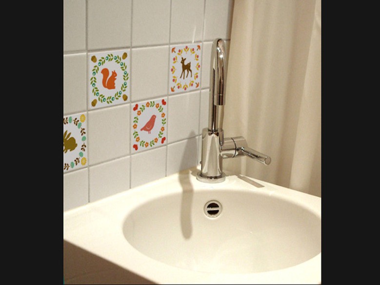 Cozinha e banheiro de cara nova use adesivos de azulejo Casa GNT # Gnt Banheiro Pequeno Cozinha e banheiro de cara nova use adesivos de azulejo Casa GNT # Gnt Banheiro Pequeno