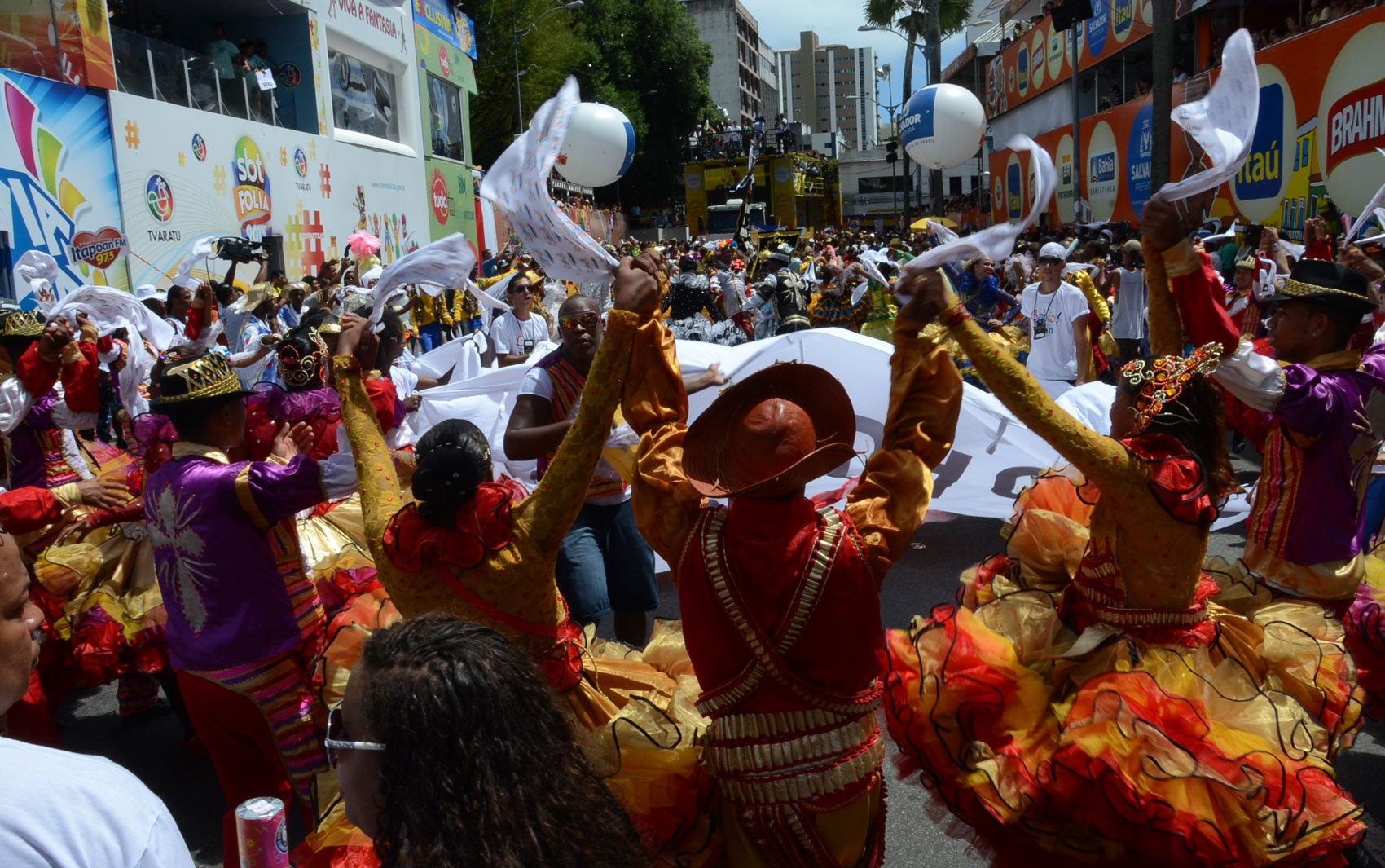 Quadrilha no carnaval (Foto: Renato Rios/G1)
