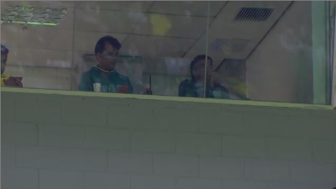 Questionado sobre ponto eletrônico, Cuca alega perseguição, diz repórter