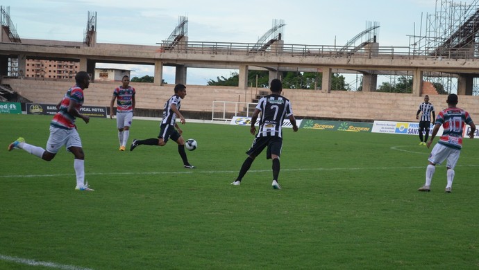 São Raimundo x Cametá (Foto: Dominique Cavaleiro/ GloboEsporte.com)