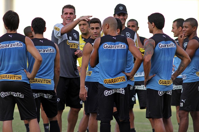 Treino Botafogo (Foto: Vitor Silva / SSPress)