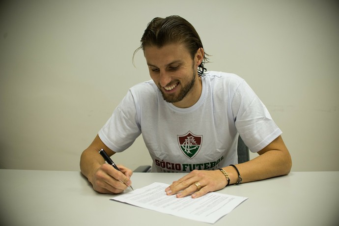 henrique fluminense contrato (Foto: Bruno Haddad / FluminenseFC)