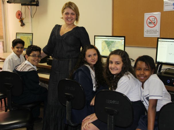 Rede Globo > sou professor - Oficina de xadrez em escola pública é motivo  de orgulho para professor