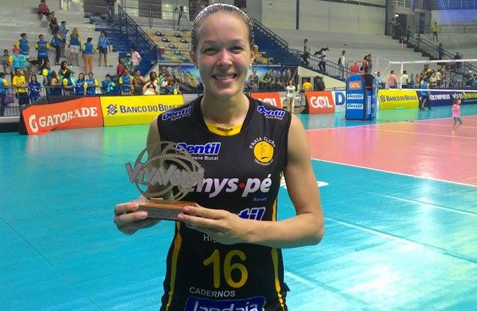 Rosamaria e Michelle Pavão lideram seleção no Torneio de Montreaux