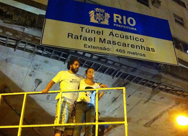 O Túnel acústico da Gávea, no Rio, ganha o nome de Rafael Mascarenhas, filho da atriz Cissa Guimarães, que faleceu no local. (Foto: Patrícia Guimarães / TV Globo)