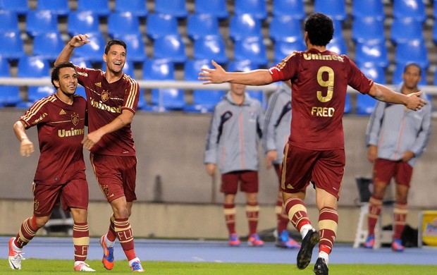 Fred, Thiago Neves, Fluminense x Bahia (Foto: Dhavid Normando / Photocamera)