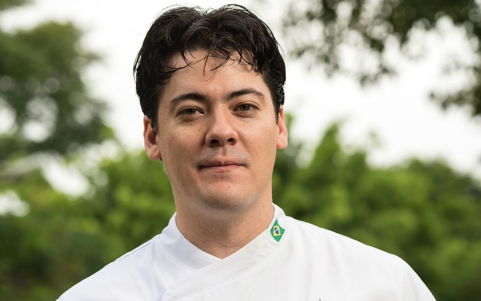 Mateus Bernard Takano, chef no restaurante Genghis Khan (Foto: Telmo Ximenes/Divulgação)