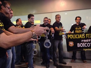 Categoria fez algemaço no aeroporto do Recife (Foto: Moema França/G1)