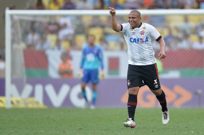 Walter Atlético-PR Fluminense (Foto: Ag Estado)