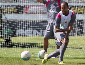 Alecsandro treino vasco (Foto: Jorge William / Agência O Globo)