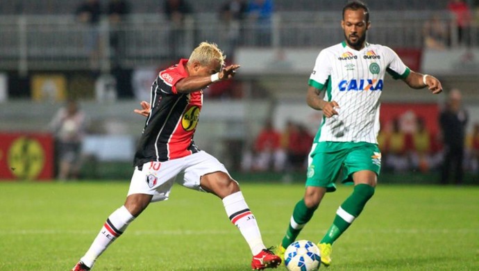 Marcelinho Paraíba Bruno Silva (Foto: Divulgação/Joinville EC) Marcelinho Paraíba Bruno Silva (Foto: Divulgação/Joinville EC)