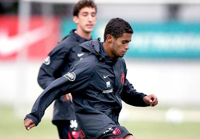 Kayke e Vinicius Colombiano, ex-Flamengo (Foto: Agencia O Globo)