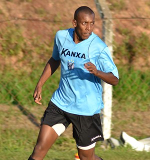 Reforço para a lateral, 'corintiano de Guaianases' revela tristeza com rival