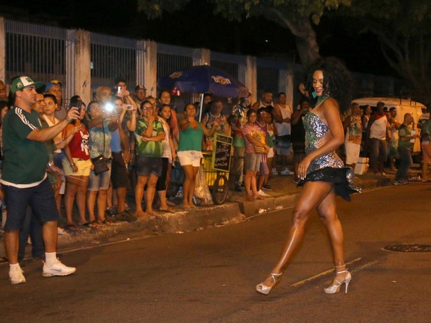 Camila Silva, rainha de bateria da Mocidade Independente de Padre Miguel, em ensaio da agremiação na Zona Norte do Rio (Foto: Daniel Pinheiro/ Ag. News)