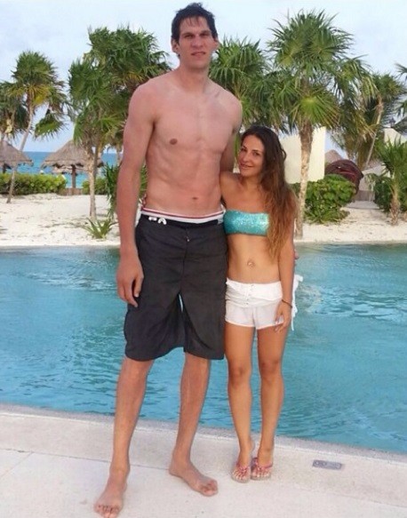 ¿Cuánto mide Milica Marjanovic (Krstic)? - Altura - Real height Blog_couple_4