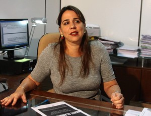 Promotora de Defesa do Consumidor, Lítia Cavalcanti, vai mover ações contra organizadores de Moto e Ceará (Foto: Flora Dolores/O Estado)