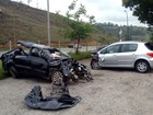 Batida arranca motor de carro e fere policiais na Castello Branco