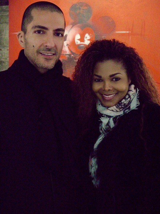 O bilionário Wissam Al Mana, um dos maiores empresários do Qatar, e Janet Jackson: eles estão juntos há cinco anos (Foto: Reprodução) O bilionário Wissam Al Mana, um dos maiores empresários do Qatar, e Janet Jackson: eles estão juntos há cinco anos (Foto: Reprodução)
