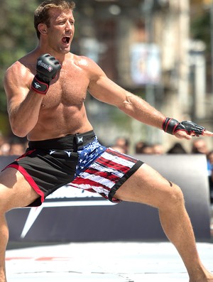 Stephan Bonnar treino aberto do UFC Rio III (Foto: AFP)