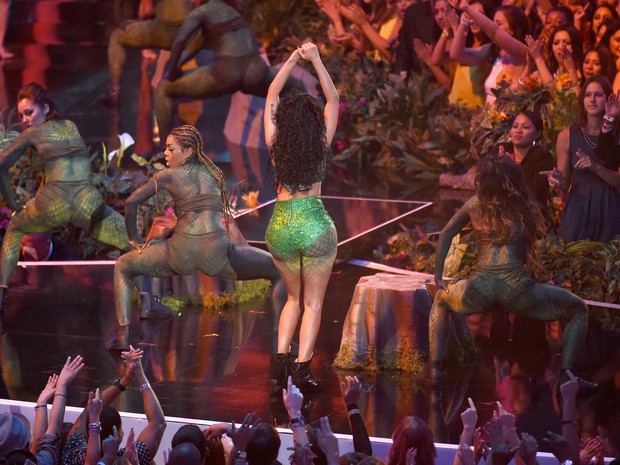 Nicki Minaj se apresenta no VMA (Foto: Michael Buckner/ Getty Images/ AFP)