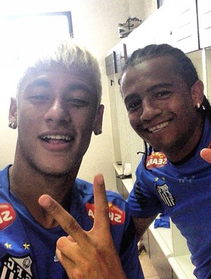 Neymar e Pinga, novo 'parça' do craque santista (Foto: Reprodução / Instagram)